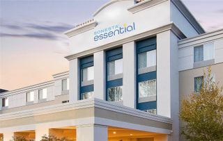 Sonesta Essential HOU Airport Road