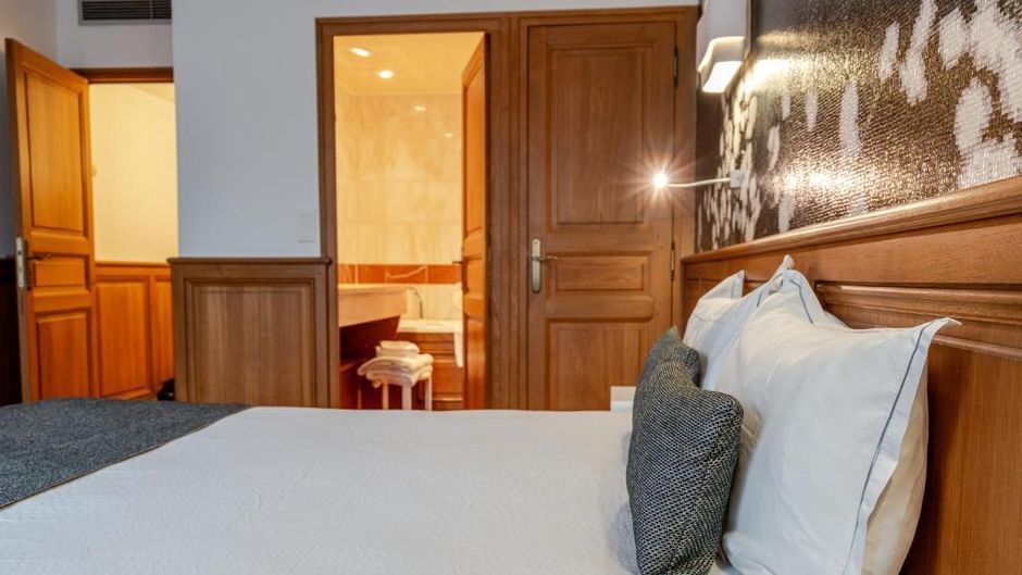 Hotel d'Angleterre Room