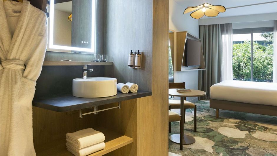 Mercure Nimes Centre Arenes Room