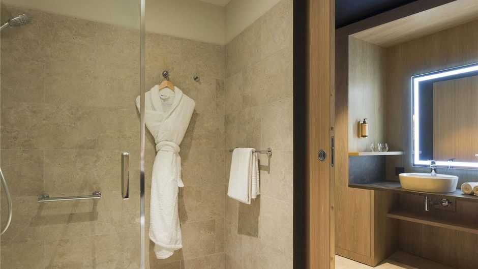 Mercure Nimes Centre Arenes Room