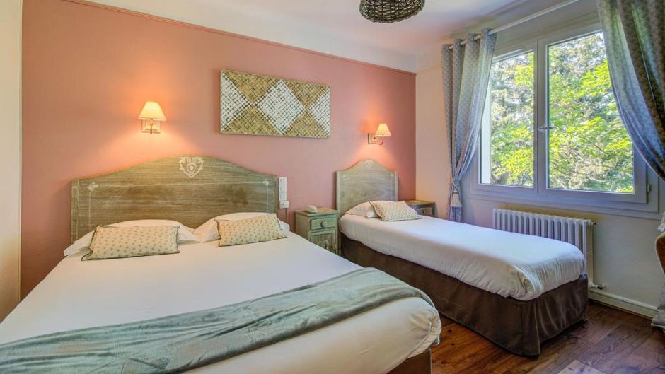 Hostellerie Blason De Provence Room
