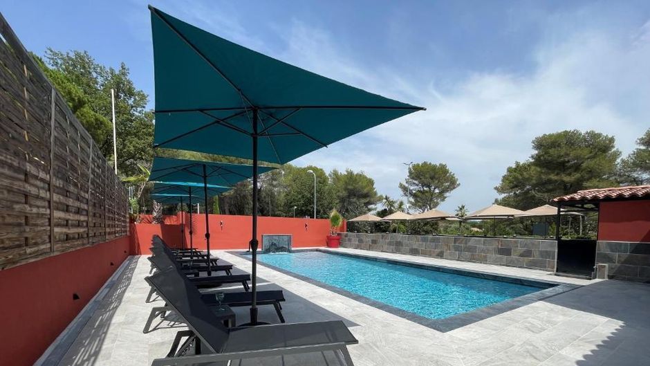Citotel Louisiane Pool