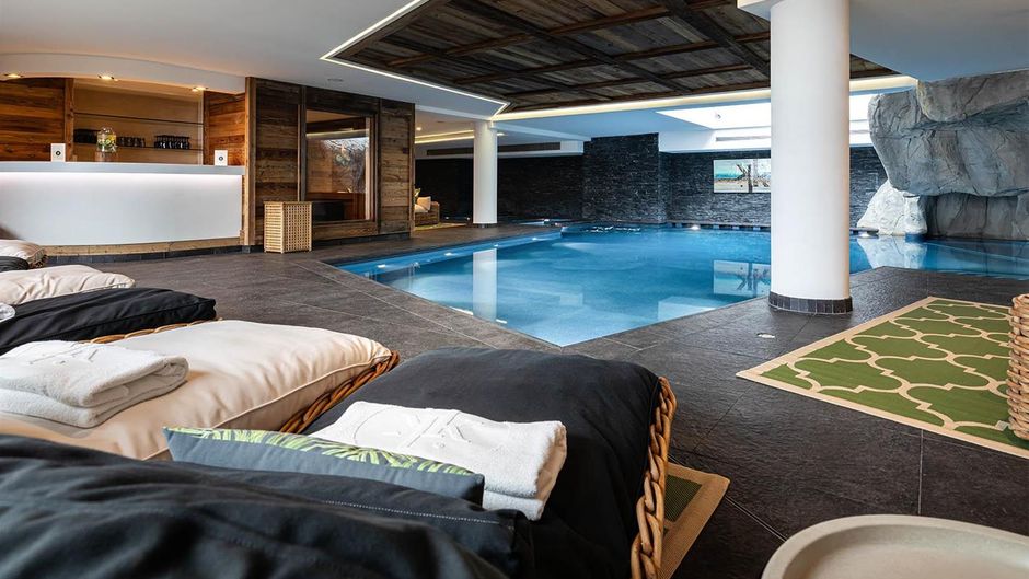 Hotel Le Kaila - Meribel Pool
