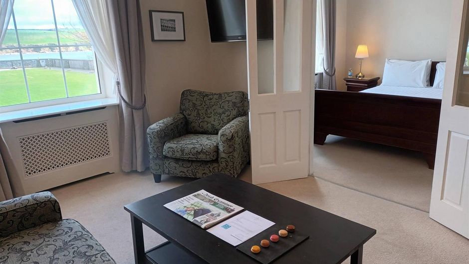 Walter Raleigh Hotel Suite