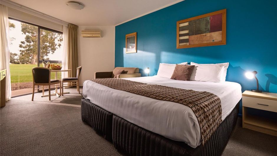 Mildura Golf Club Resort Room