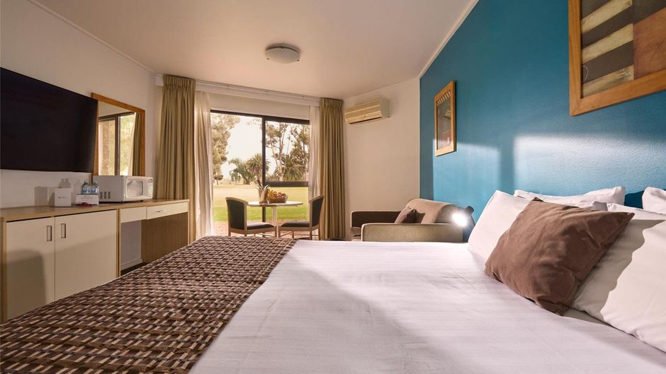 Mildura Golf Club Resort Room