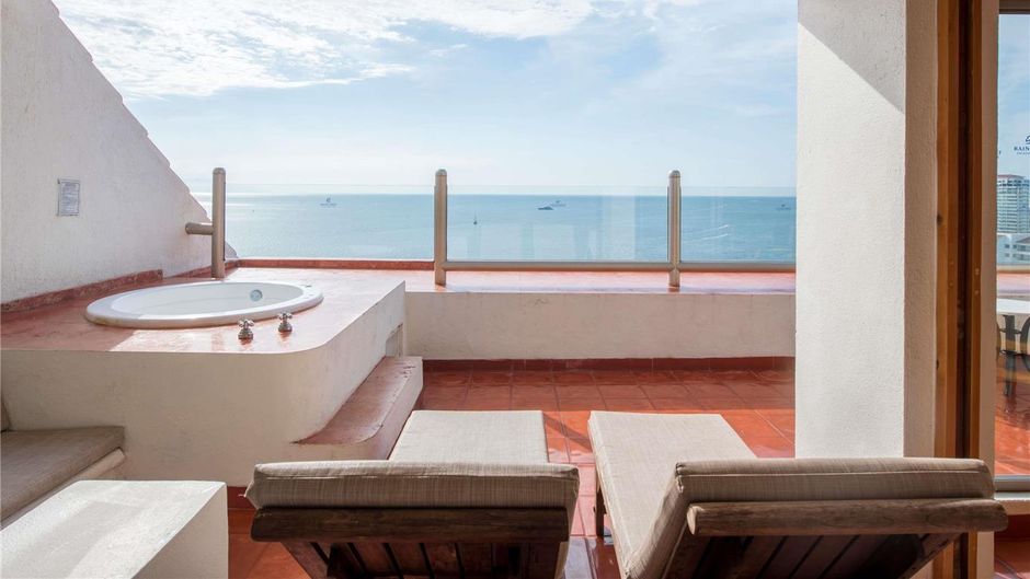 Club Regina Puerto Vallarta Room