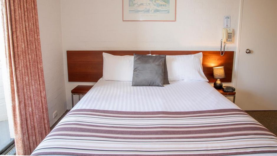 Atrium Hotel Mandurah Room