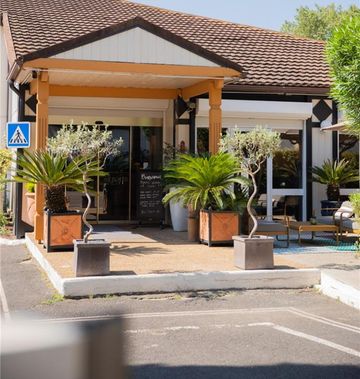 Kyriad Hotel