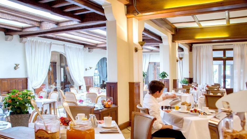 Relais des Trois Chateaux Restaurant