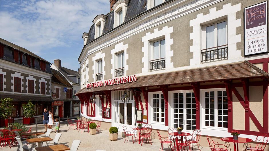Relais des Trois Chateaux Exterior