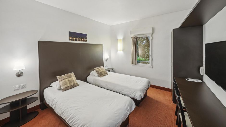 Hotel Akena La Brede Room
