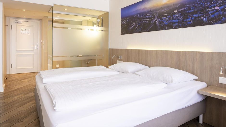 Hotel Vier Jahreszeiten Luebeck Room