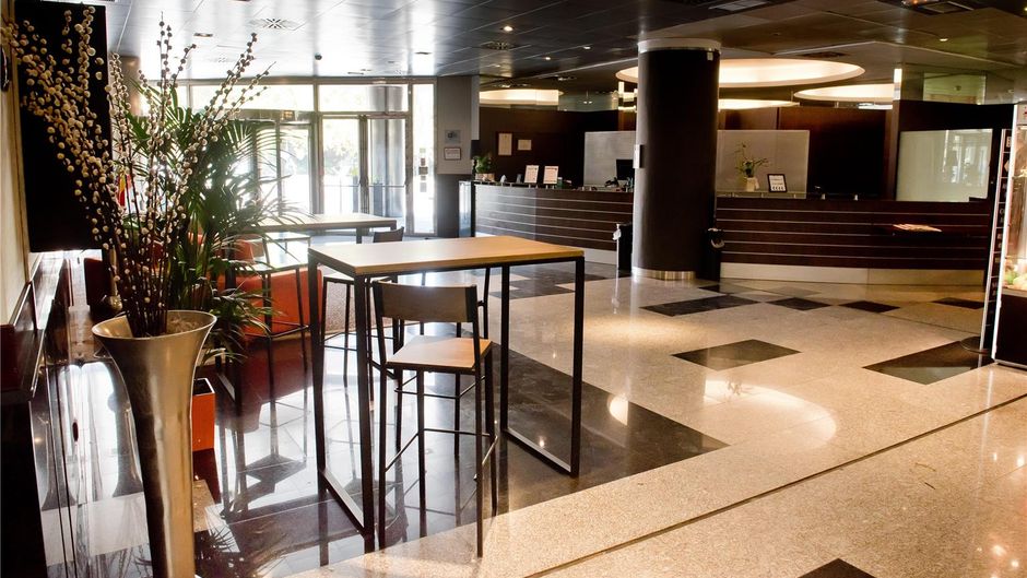 Hotel Princesa de Eboli Lobby