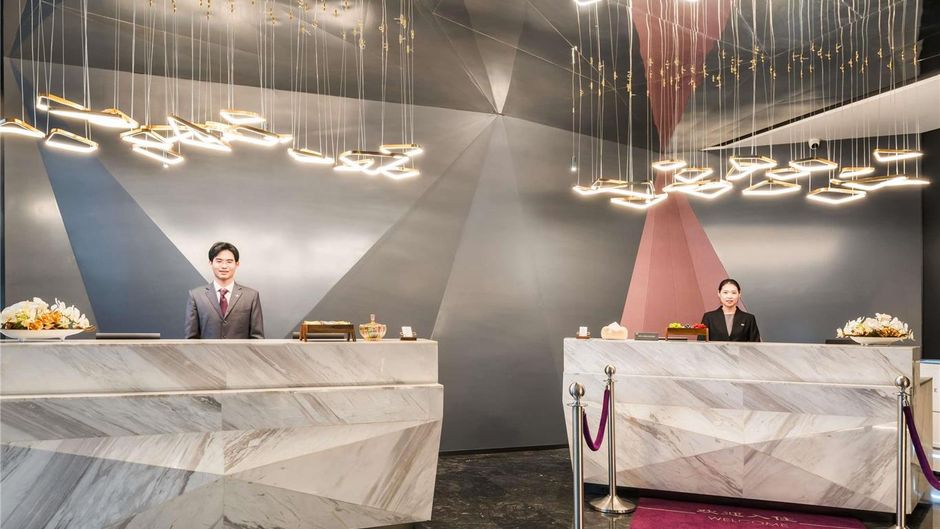 Mercure Linfen China Gate Other