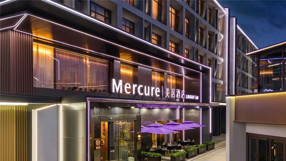 Mercure Linfen China Gate Exterior