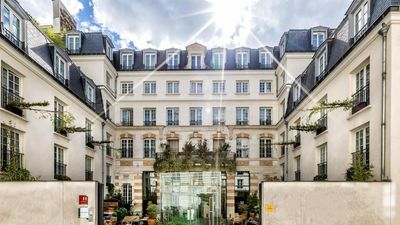 Kube Hotel Paris