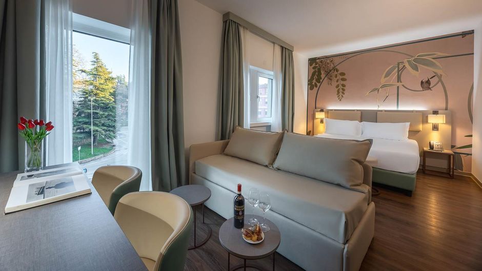 Castello Hotel Room