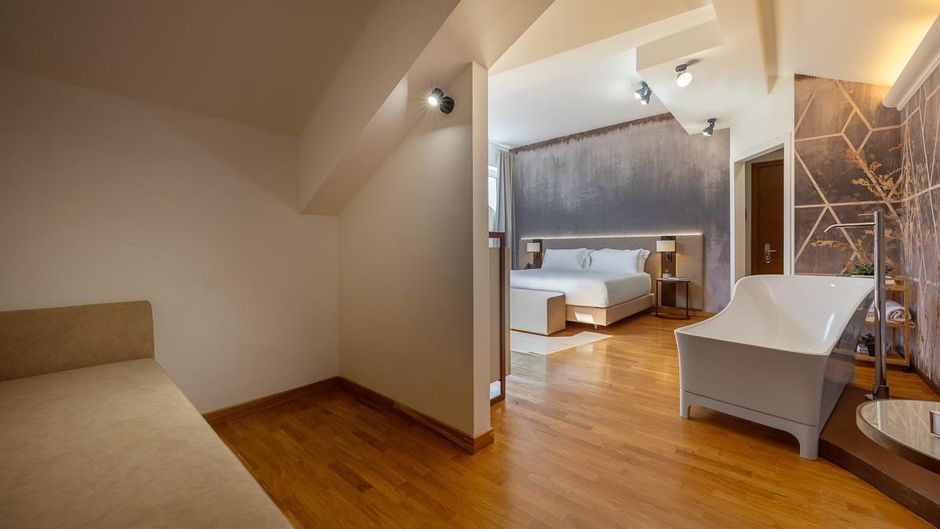 Castello Hotel Suite