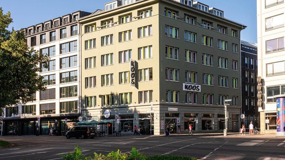 Koos Hotel & Apartments Exterior