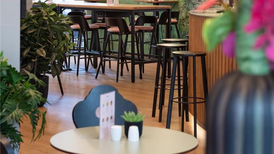 Koos Hotel & Apartments Restaurant