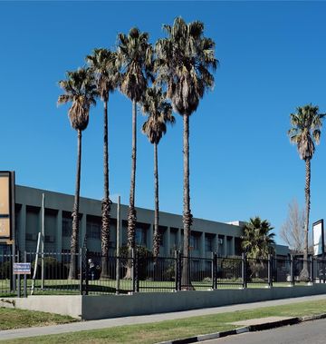 Q's Evander Hotel & Apartments