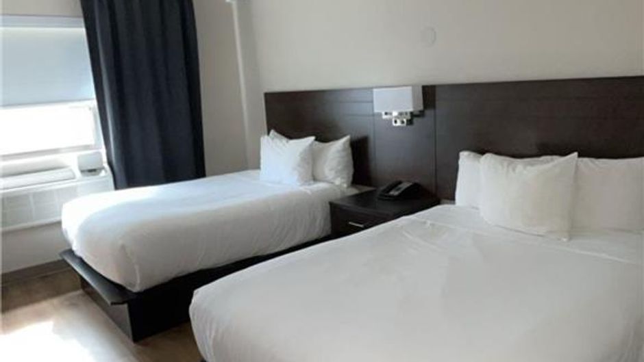 Excel Montreal Hotel Room