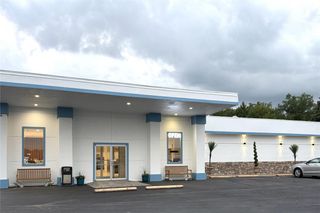 Baymont Inn & Suites Newton