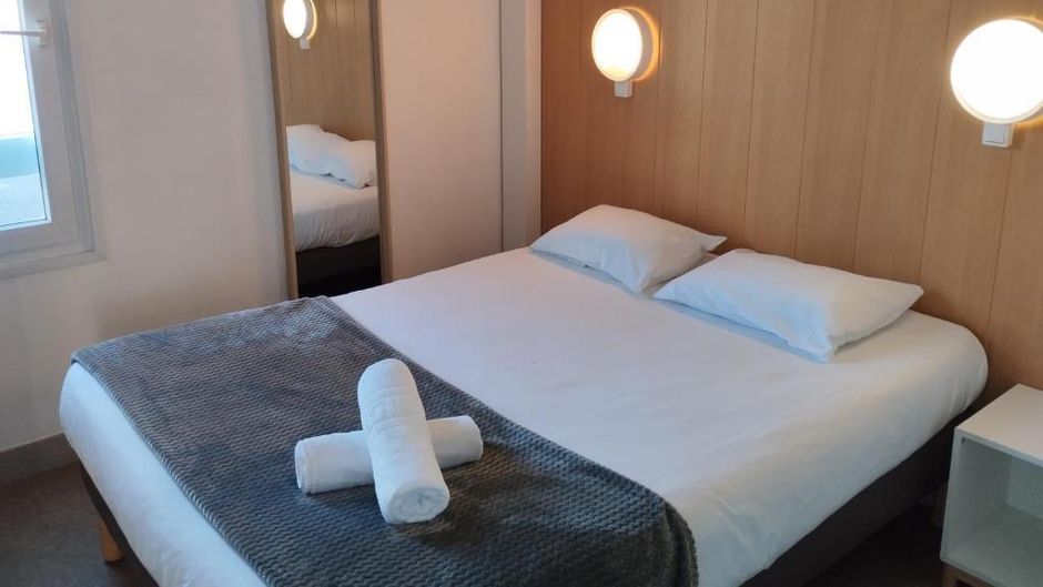 Fasthotel Clermont Ferrand Room