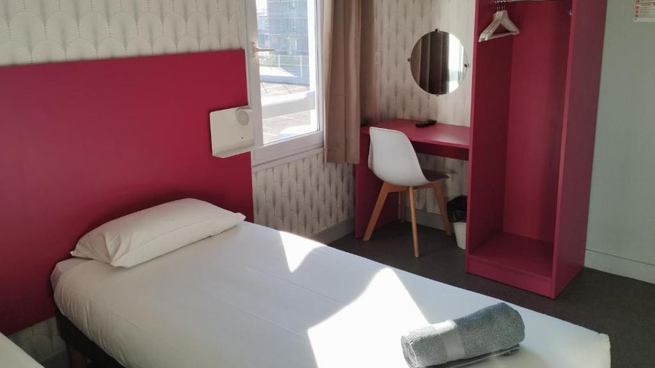 Fasthotel Clermont Ferrand Room