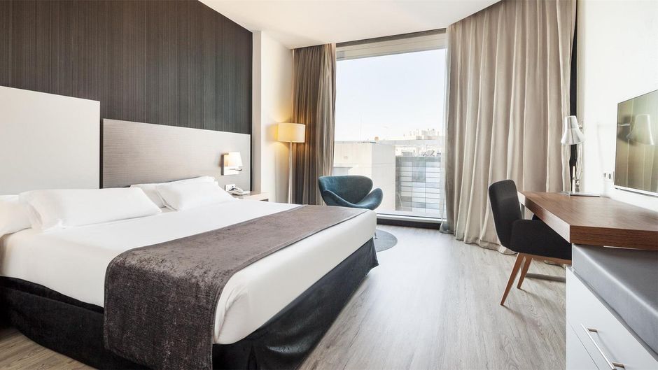 Hotel Ilunion Atrium Room