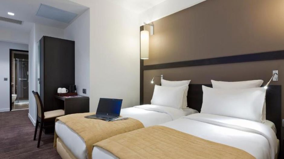 Simon's Paris Boutique Hotel & Ice Bar Room