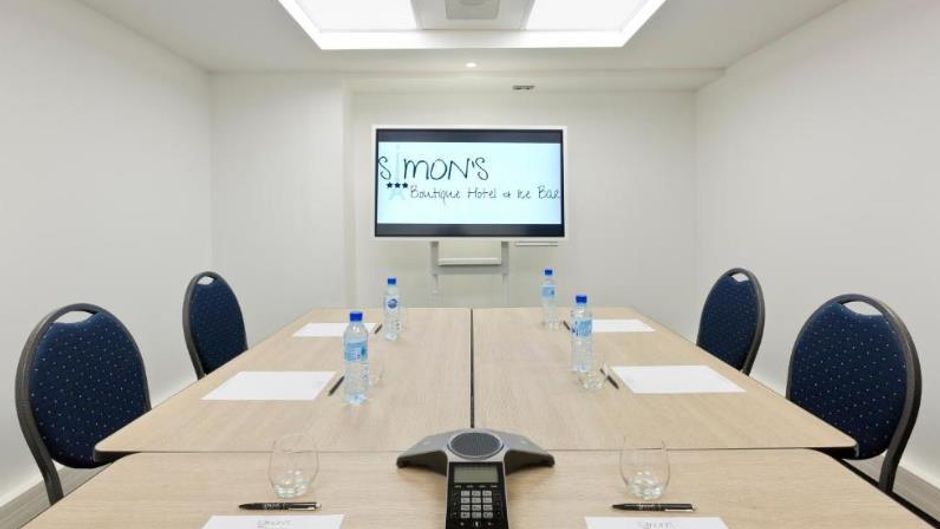 Simon's Paris Boutique Hotel & Ice Bar Other