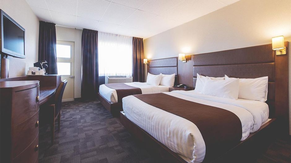 Hotel Continental Room
