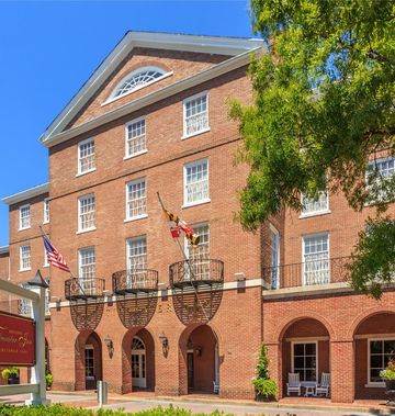 Tidewater Inn