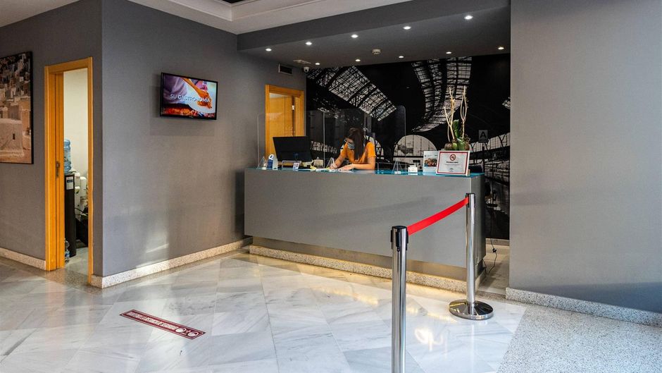 Sercotel Avenida Almeria Lobby