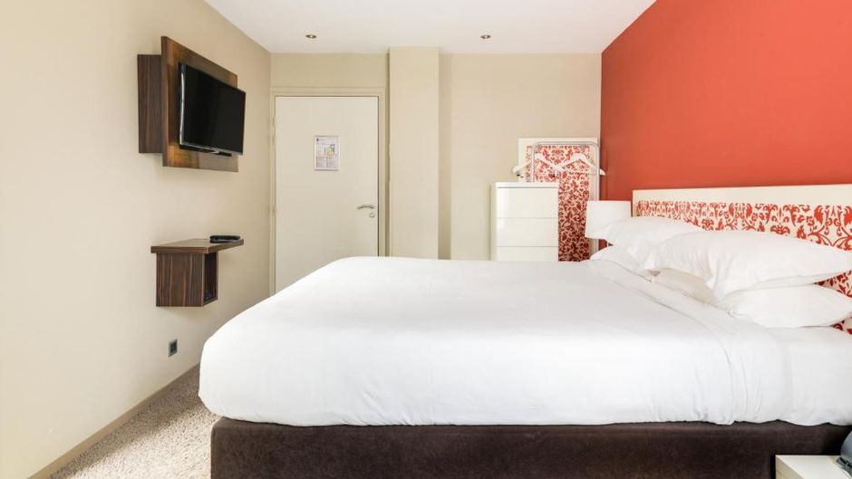 Hotel Pavillon Nation Room