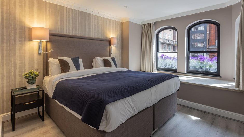 Mayfair House London Room