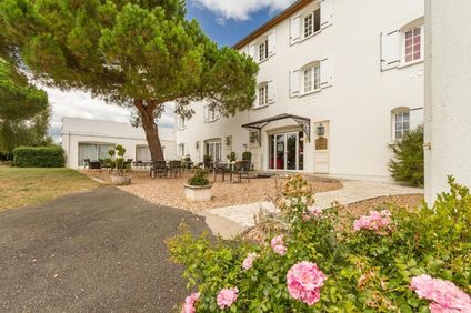 Hotel des Chateaux