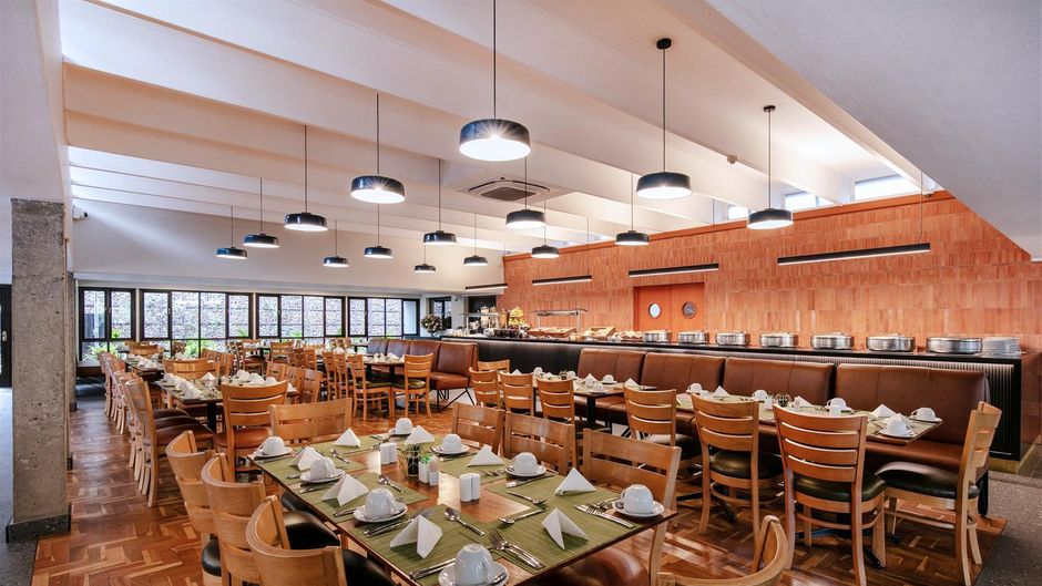 Hotel 224 Restaurant
