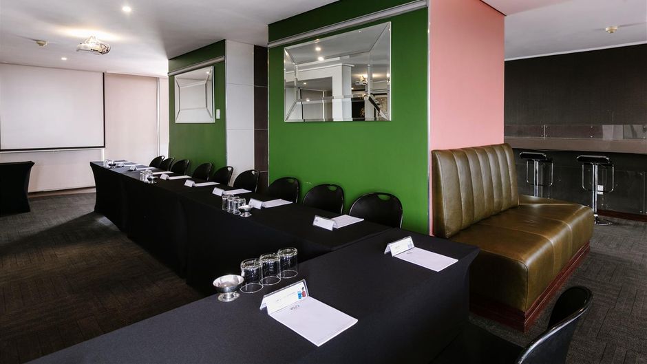 Hotel 224 Meeting