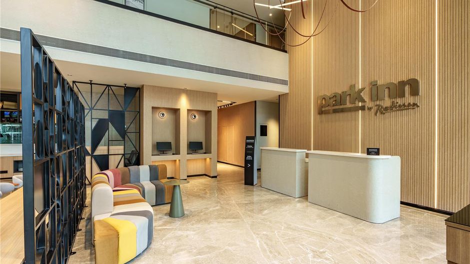 Park Inn by Radisson Bengaluru Lobby