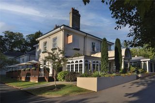 Forest Lodge Hotel