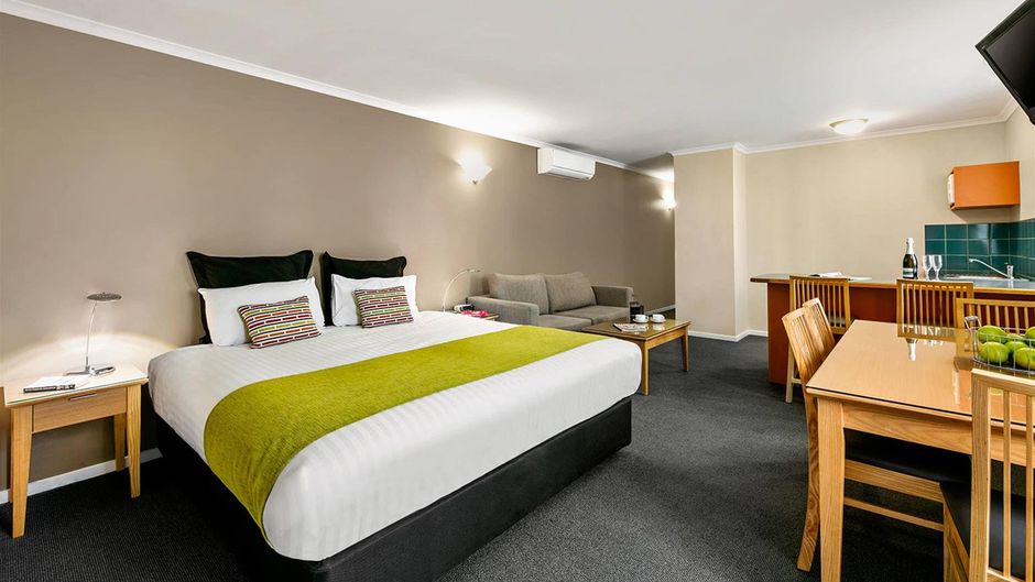 Hobart Waterfront Apartments Room