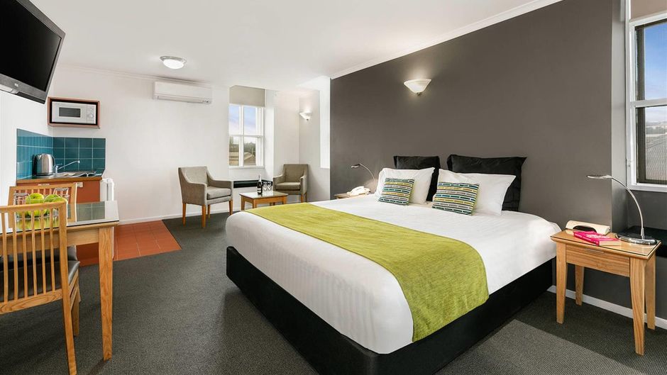 Hobart Waterfront Apartments Room