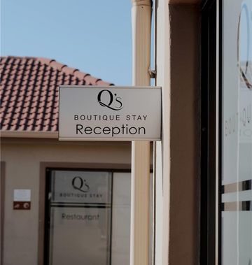Q's Boutique Stay