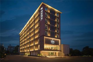 Park Inn & Suites By Radisson Rajkot