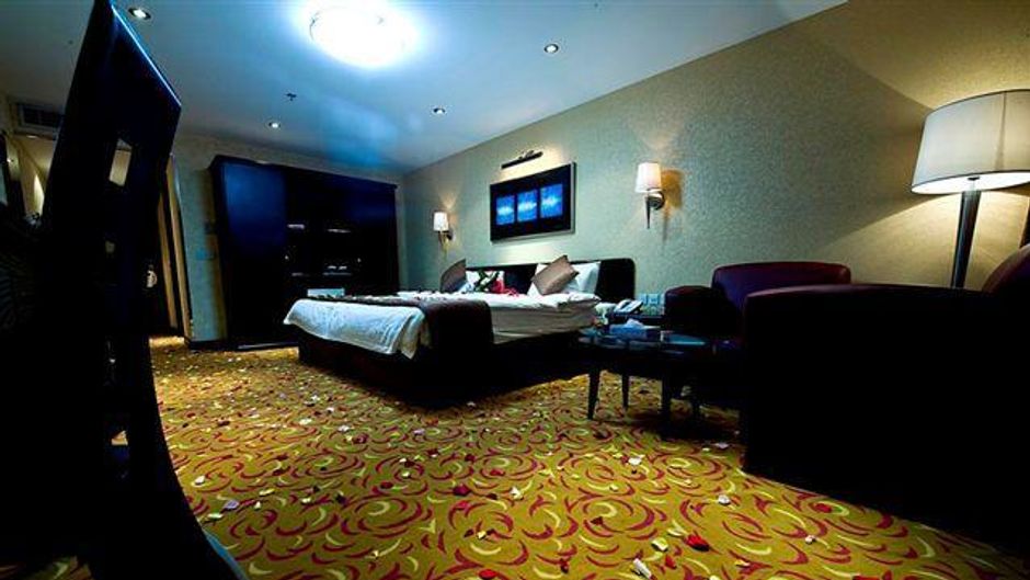 Al Waha Palace Hotel Room