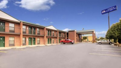 Americas Best Value Inn & Suites