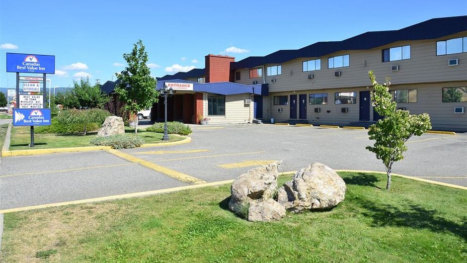 Canadas Best Value Inn Kelowna Exterior